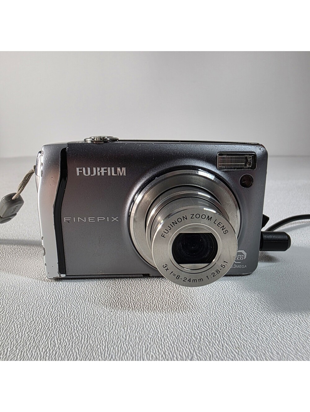 Fujifilm FinePix F Series 8.3MP Digital Camera | Model F45FD | NO BATTERY